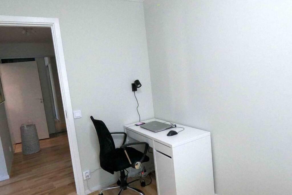 Homestay - Private Room In An Apartment Gotenburg Buitenkant foto